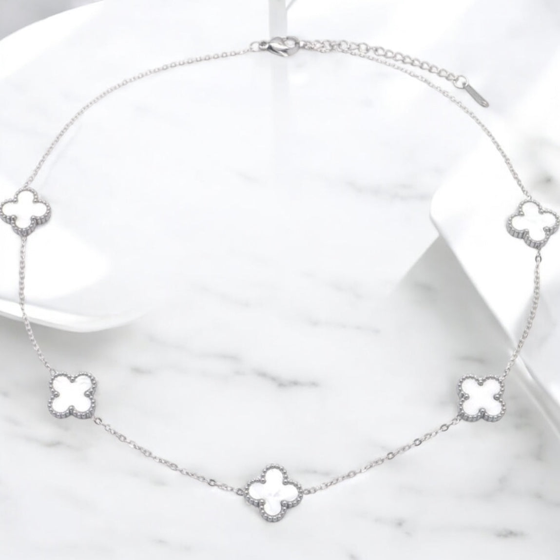Silver Clover Kette