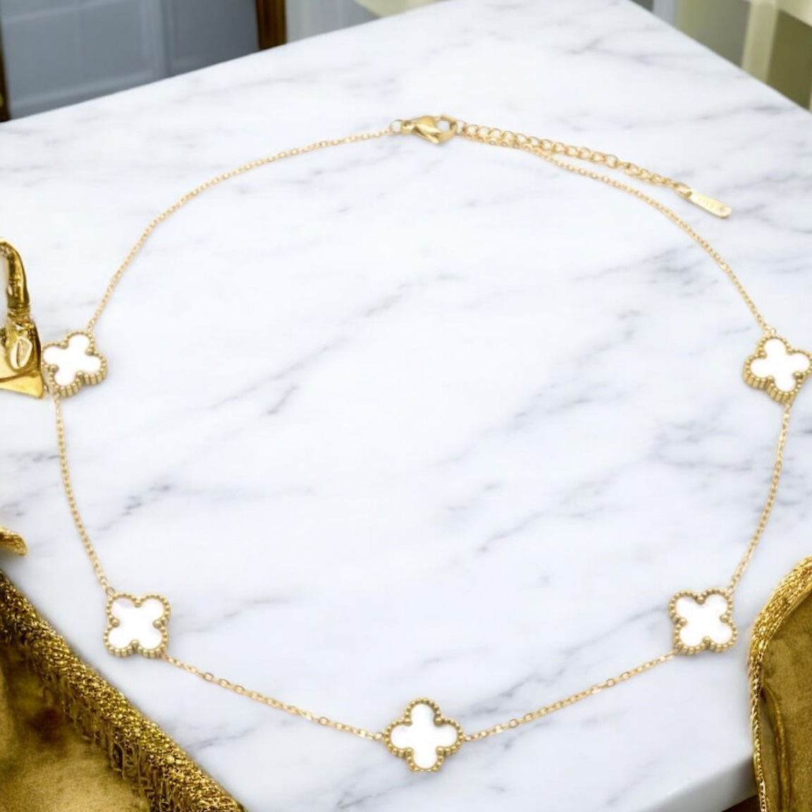 Shiny Clover Kette