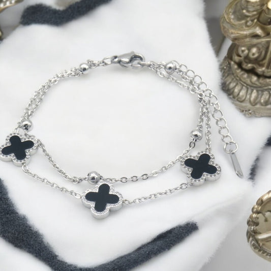 Shadow Clover Armband