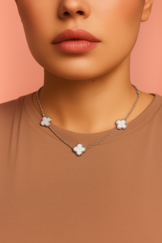 Silver Clover Kette